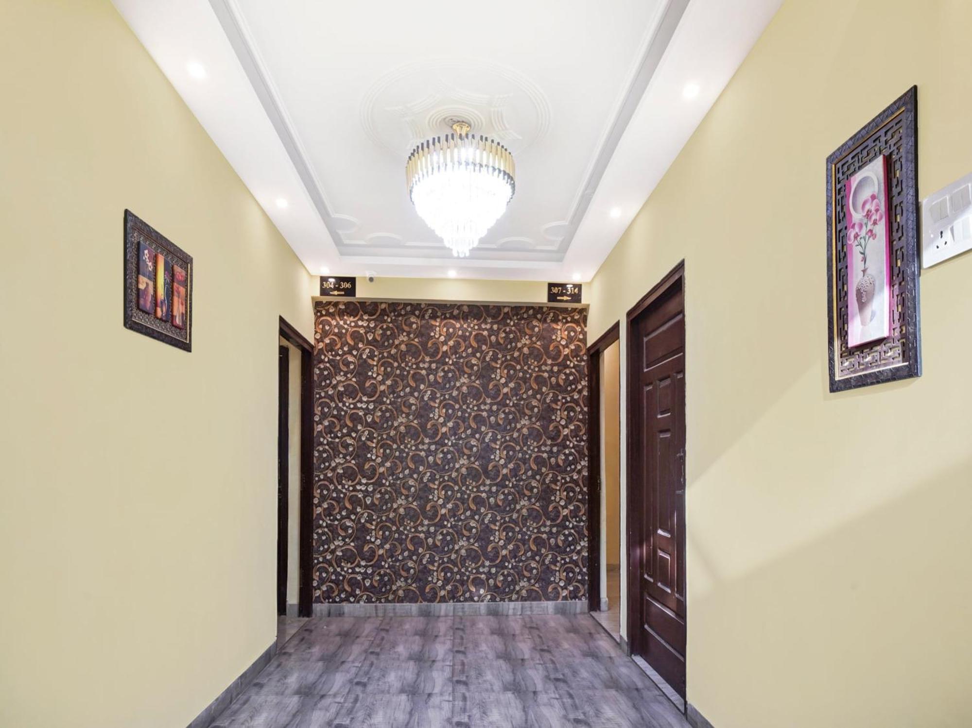 Collection O 47006 Hotel Magadh Palace Danapur Luaran gambar